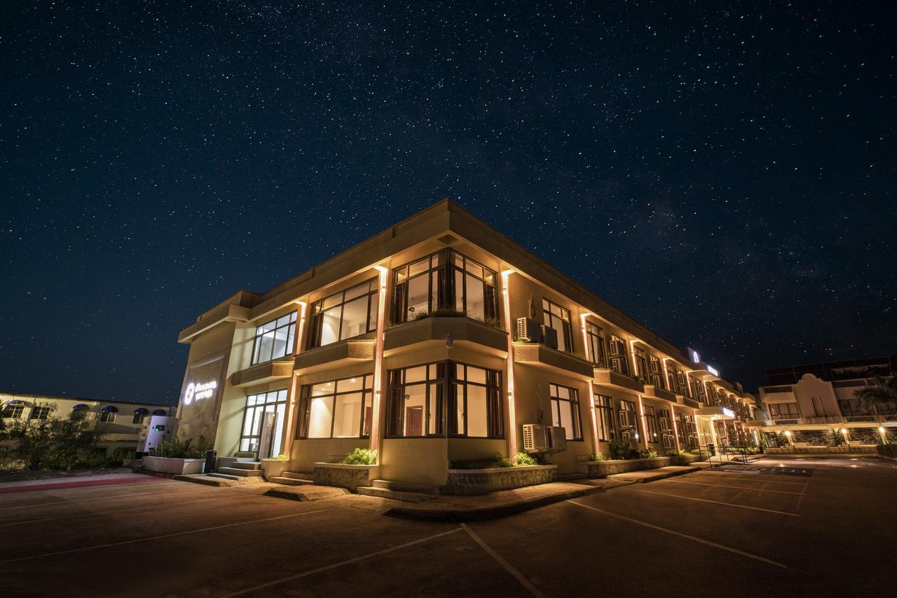 Tf Seaside Hotel Garapan Eksteriør bilde